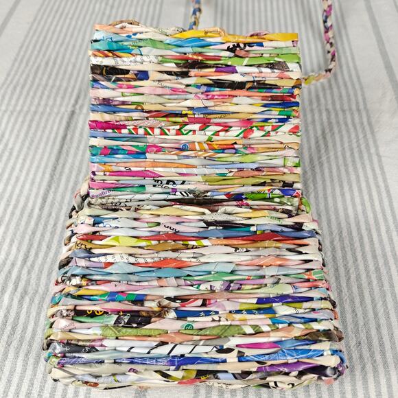 Handmade Colorful Magazine Shoulder Purse Eco Friendly Bag - Picture 4 of 9